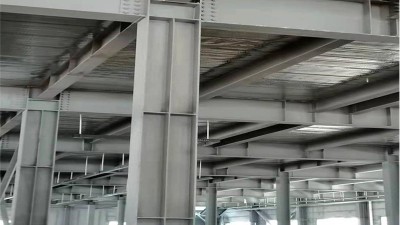 蔚藍鋼構百科：廠房鋼結構加固優勢有哪些呢？