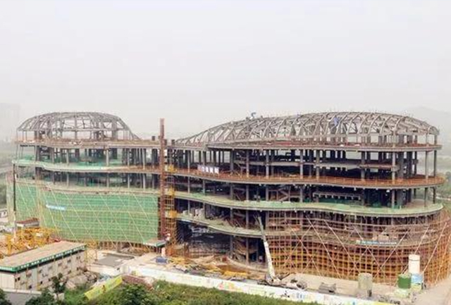 中國動漫博物館鋼結構主體框架搭建